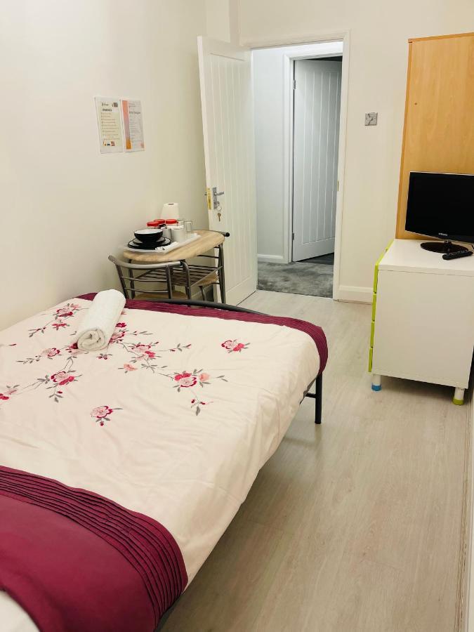 London Rooms With Free Parking 134 Edgware Ngoại thất bức ảnh